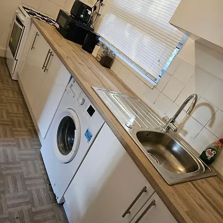 Entire Apartment Oval London Exterior photo